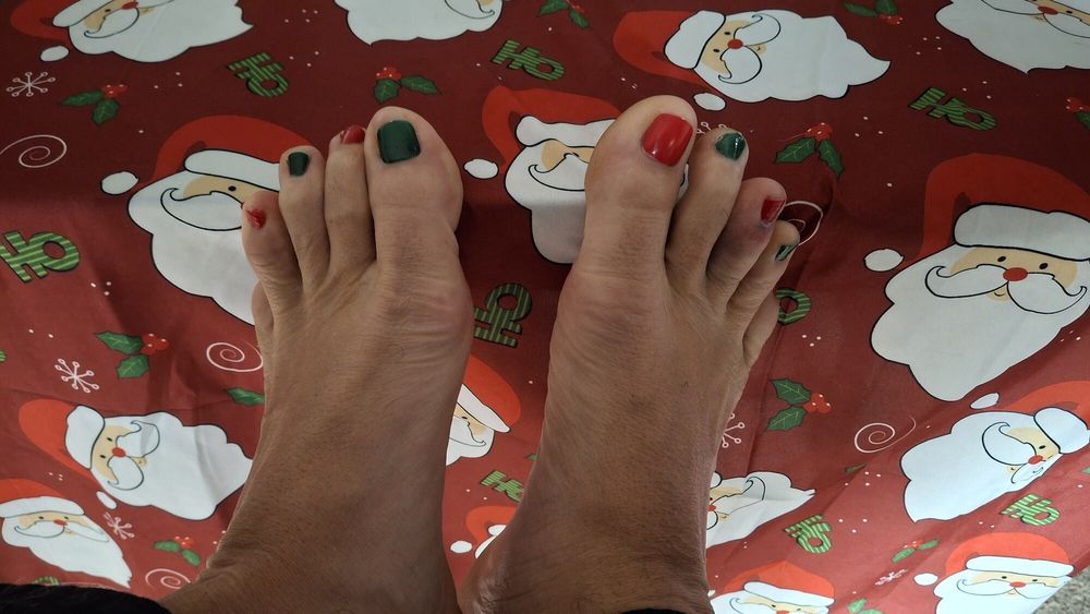 My Christmas toes #21