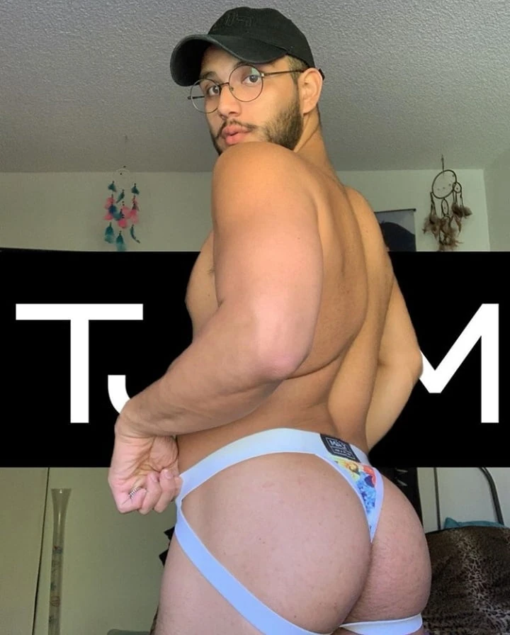 Favorite Guy Shots  #43