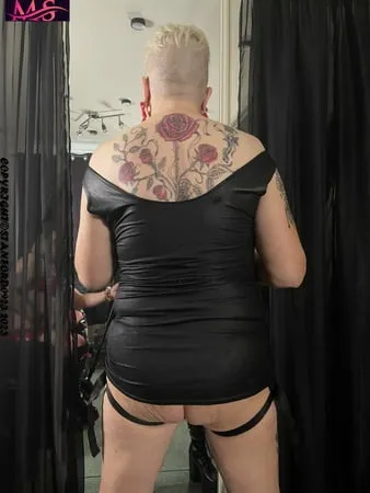 ready to fuck sissy boy         