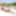 Blondine pisst am Strand #9