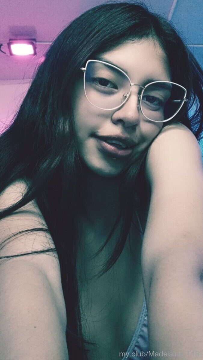 Madelaine 🌸 Free Photos
