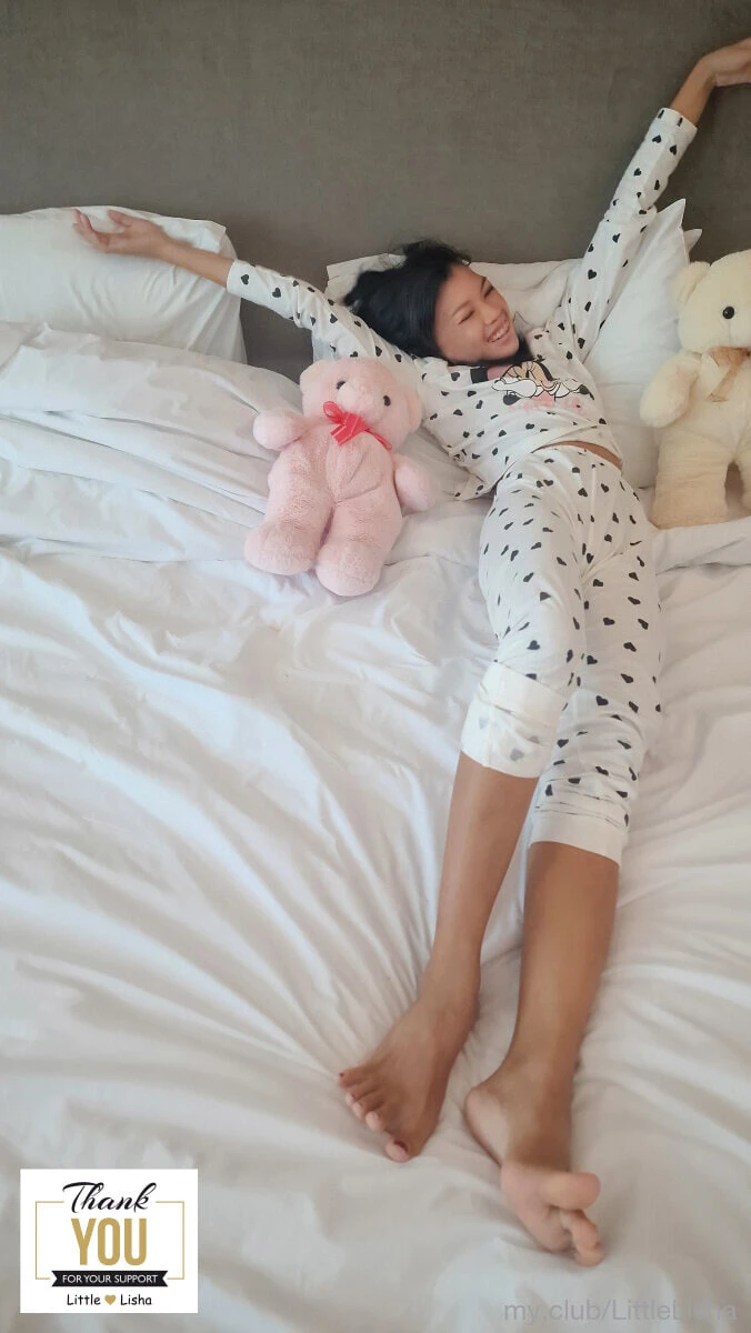 Little Lisha Free Photos: 43 Nude Pics | xHamster