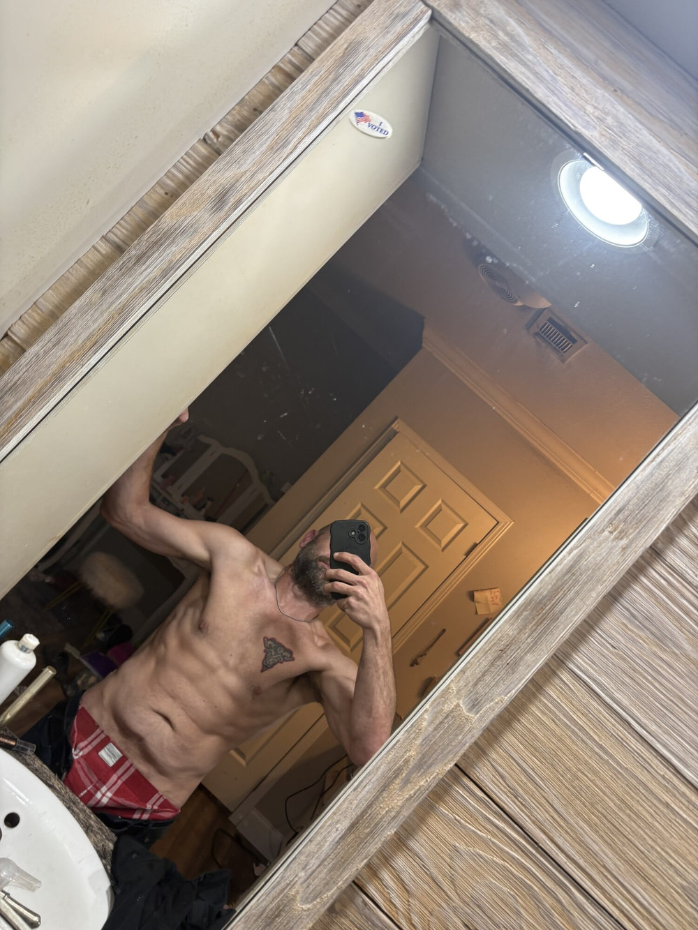 Skizzle in bed cock out 