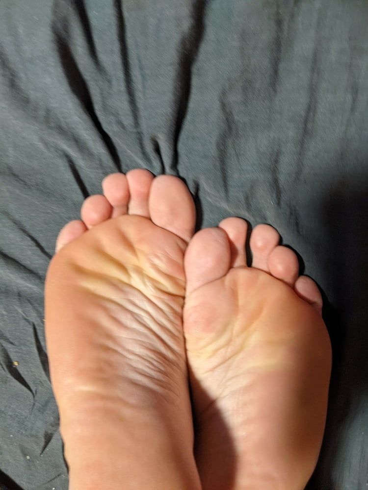 Feet Pictures #1 someone need a Footjob? #12