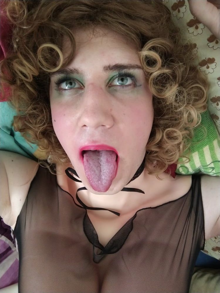 Ahegao and couple of dildos #9
