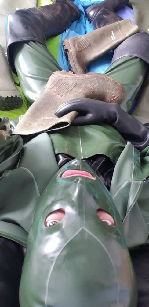 GREEN RUBBER #10
