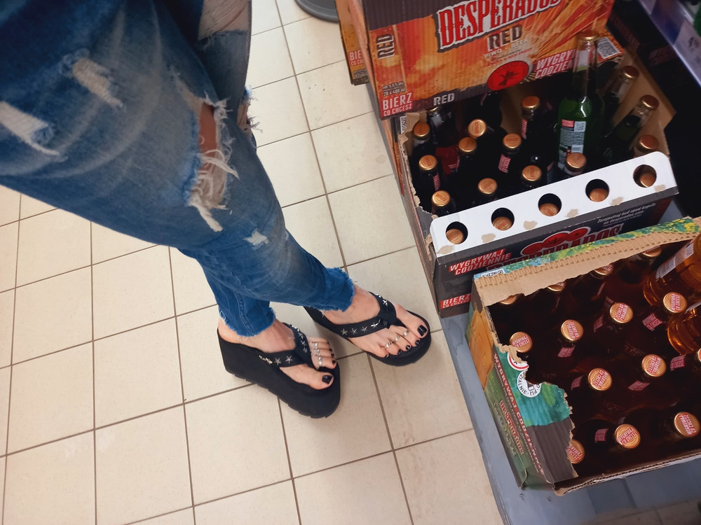 public crossdressing - shopping #13