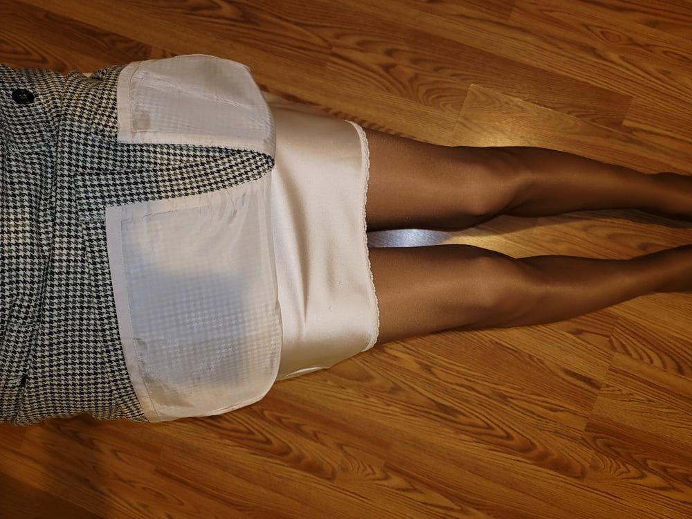 Lined tweed skirt with white silky half slip #21