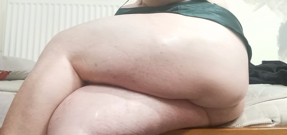 new hot photos with sexy cross slut elena andreou #4