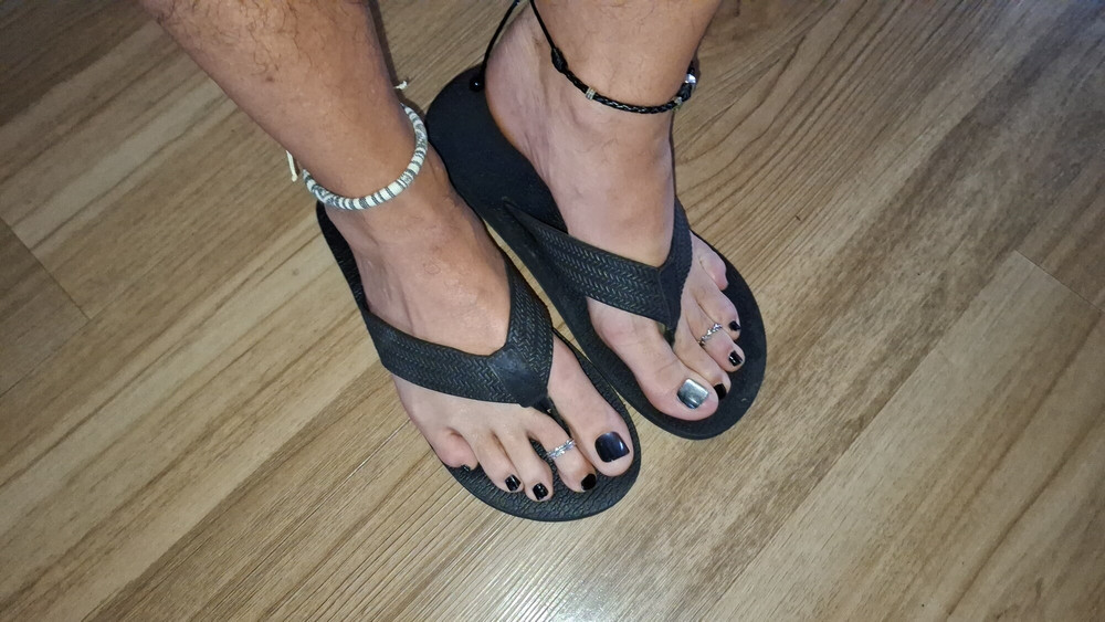 Dick and painted toes #4