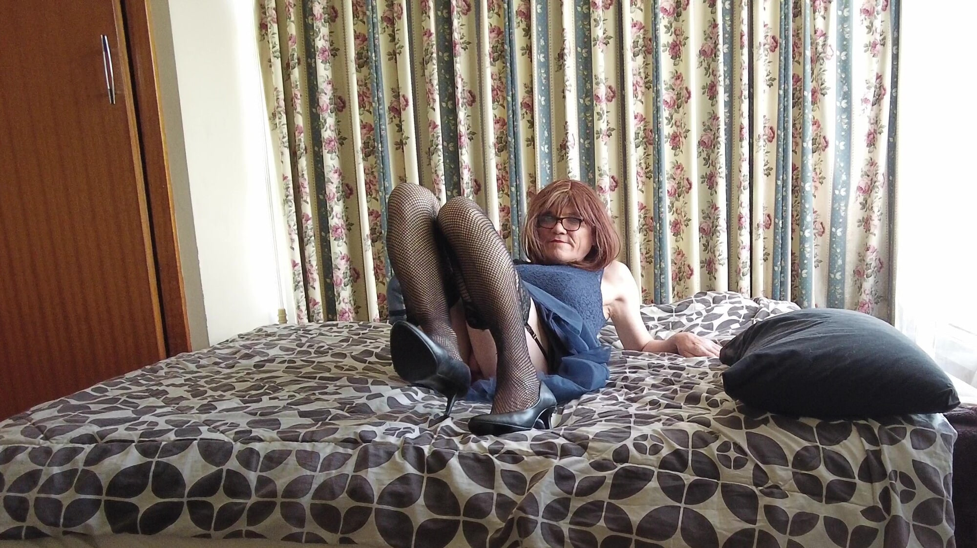Crossdress Blue Dress Try on #6
