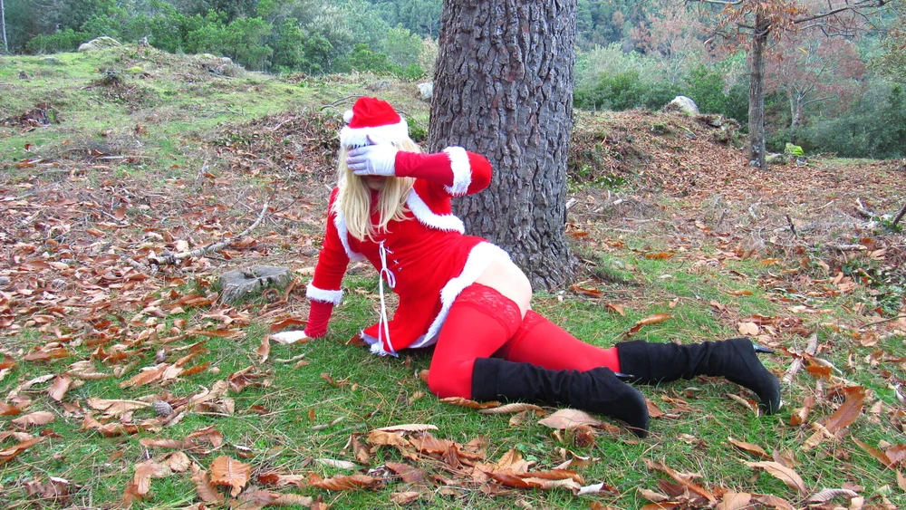 Shy snowflake shows off her ass in stockings. #52