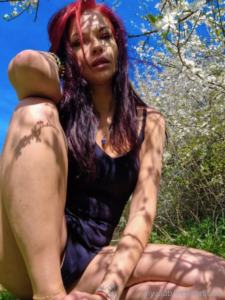 Indecentone  Free Photos #12