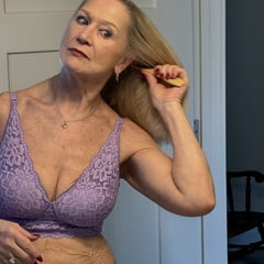Granny Dani D Mature #41 FREE PHOTO SERIES