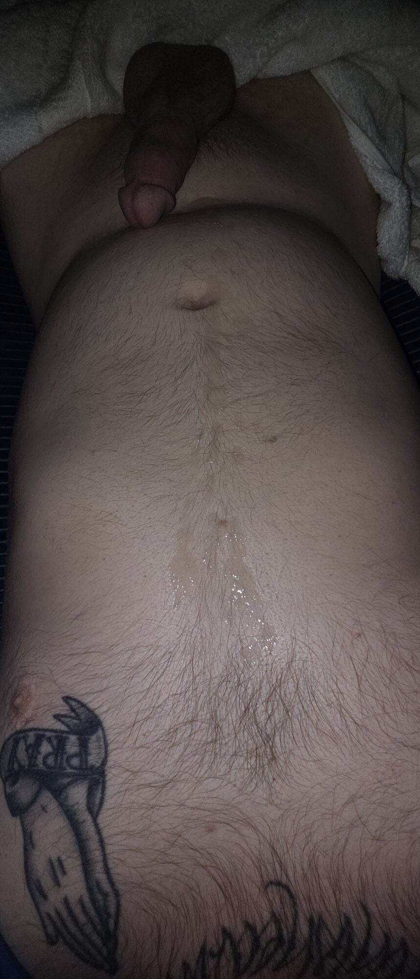 Cum on my stomach 💦