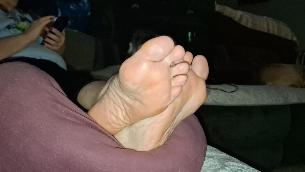 Girlfriend teases me with soft soles #8