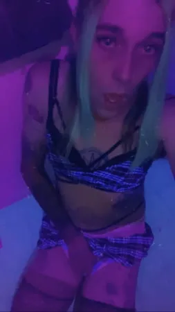 sexy rave school girl         