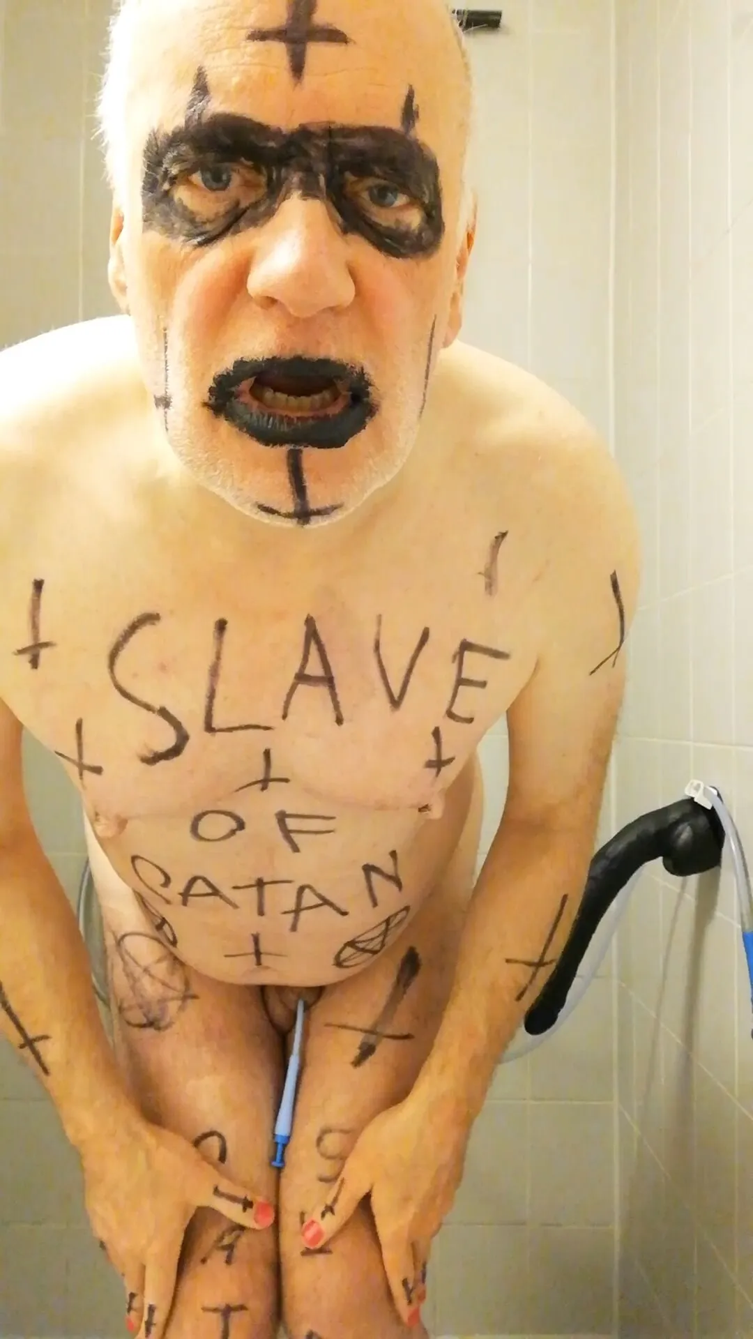 Satan slave takes a delicious urine enema #39