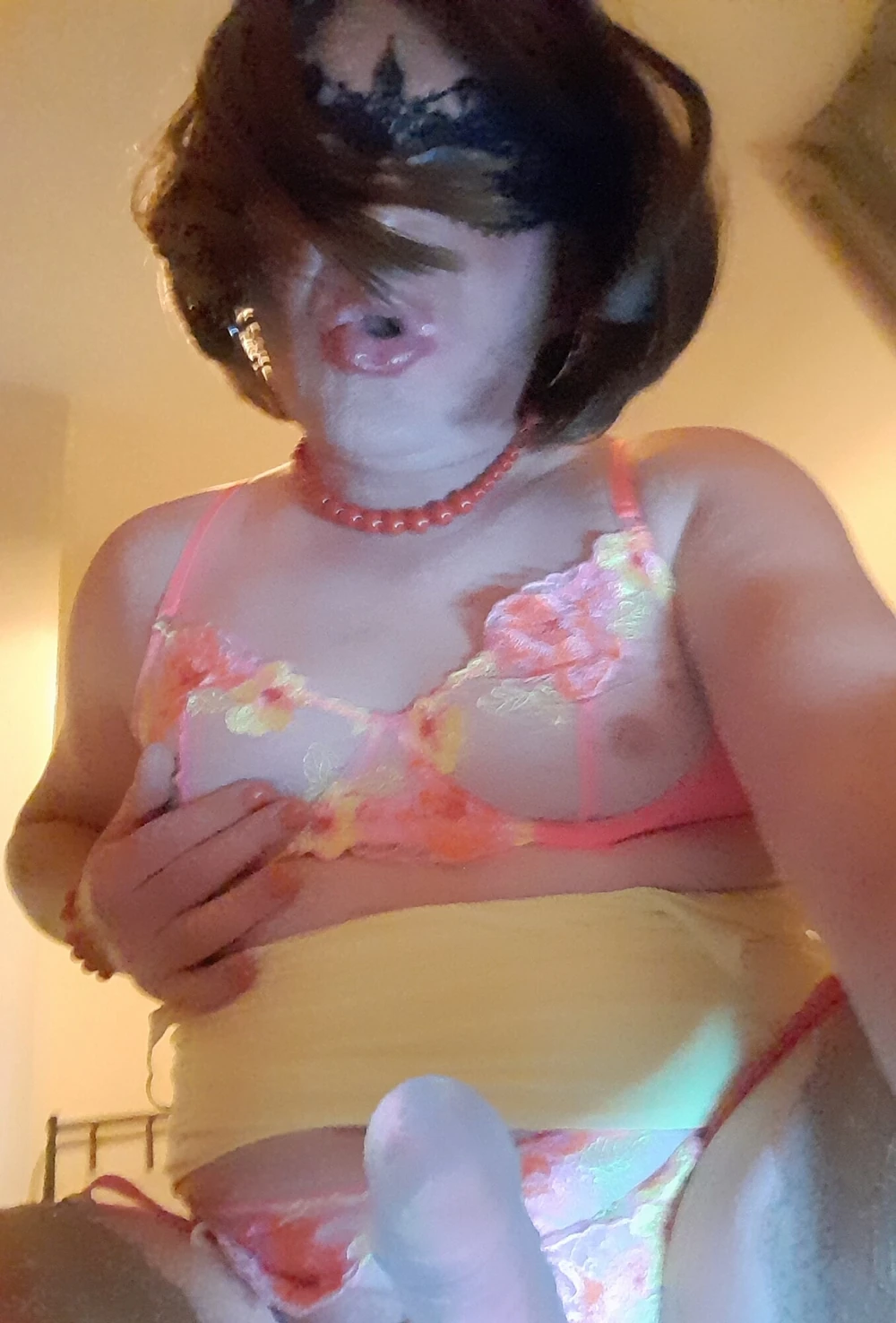 Tranny slut dresses up, sucks and rides huge double dong.    #4