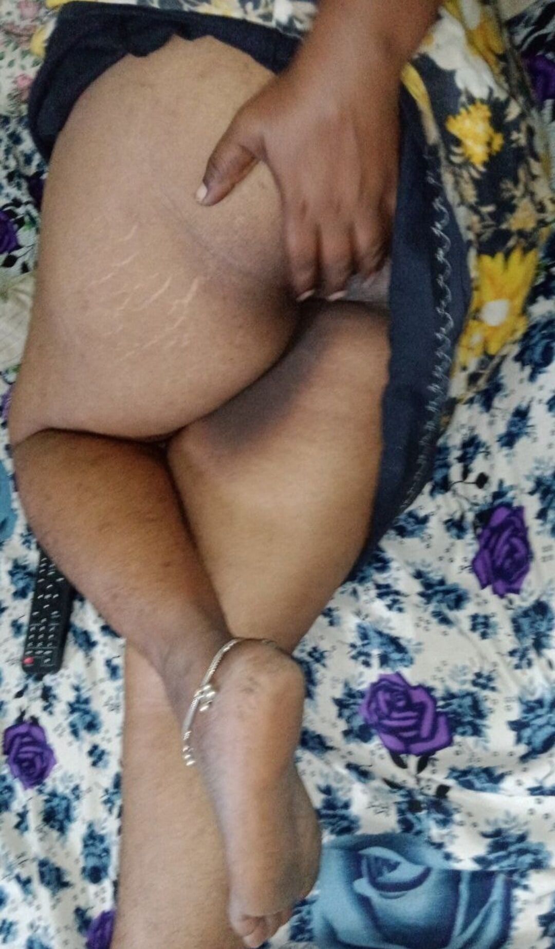 Tamil mom big ass show