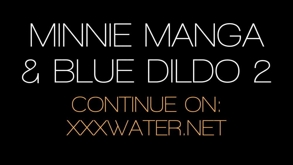 Minnie Manga 1 Blue Dildo UnderWaterShow