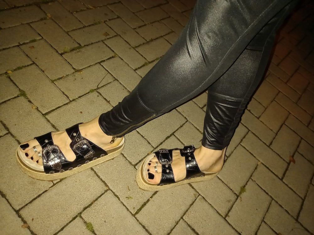 sexy feet and sexy platform sandals