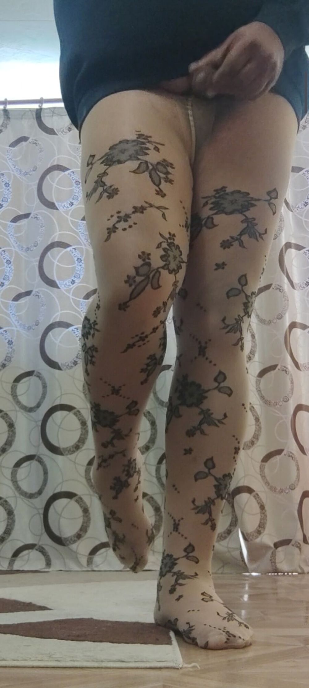 Patterned pantyhose cock masturbation #19