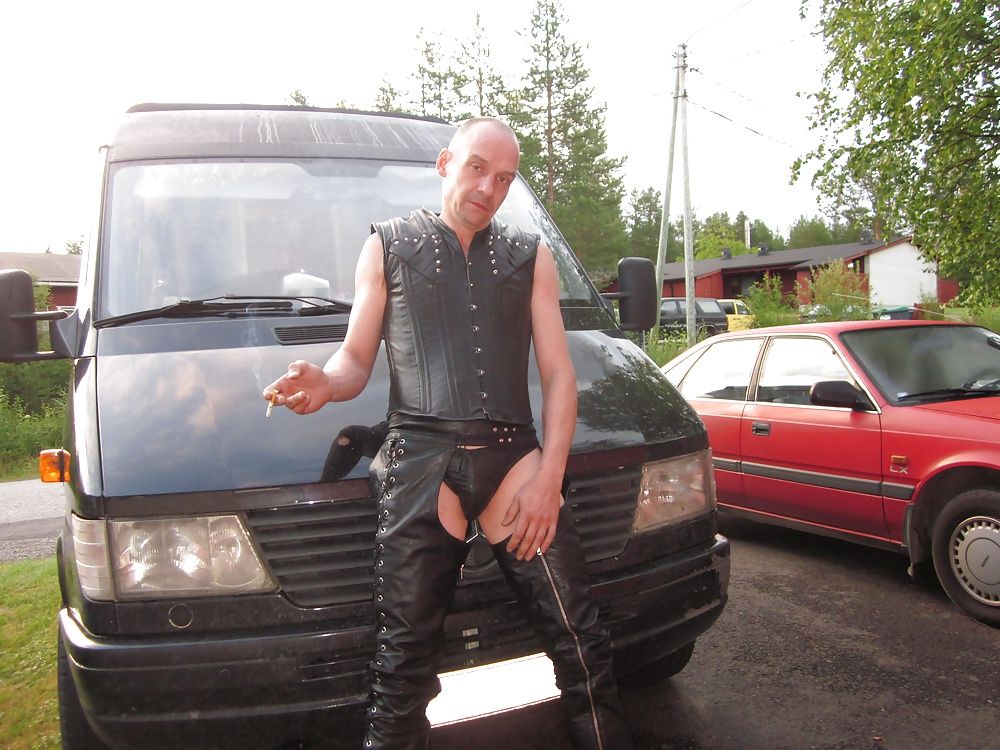 finnish amateur gay in leather #10