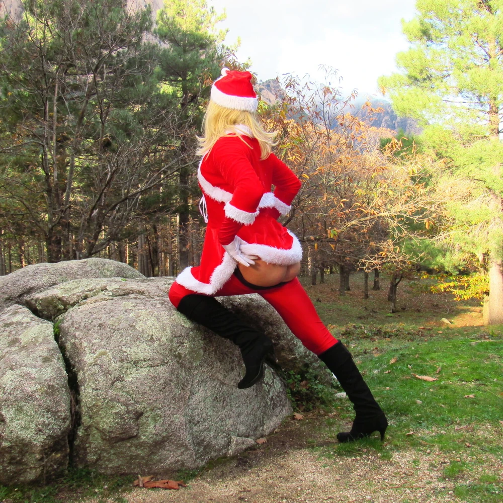 Shy snowflake shows off her ass in stockings. #38