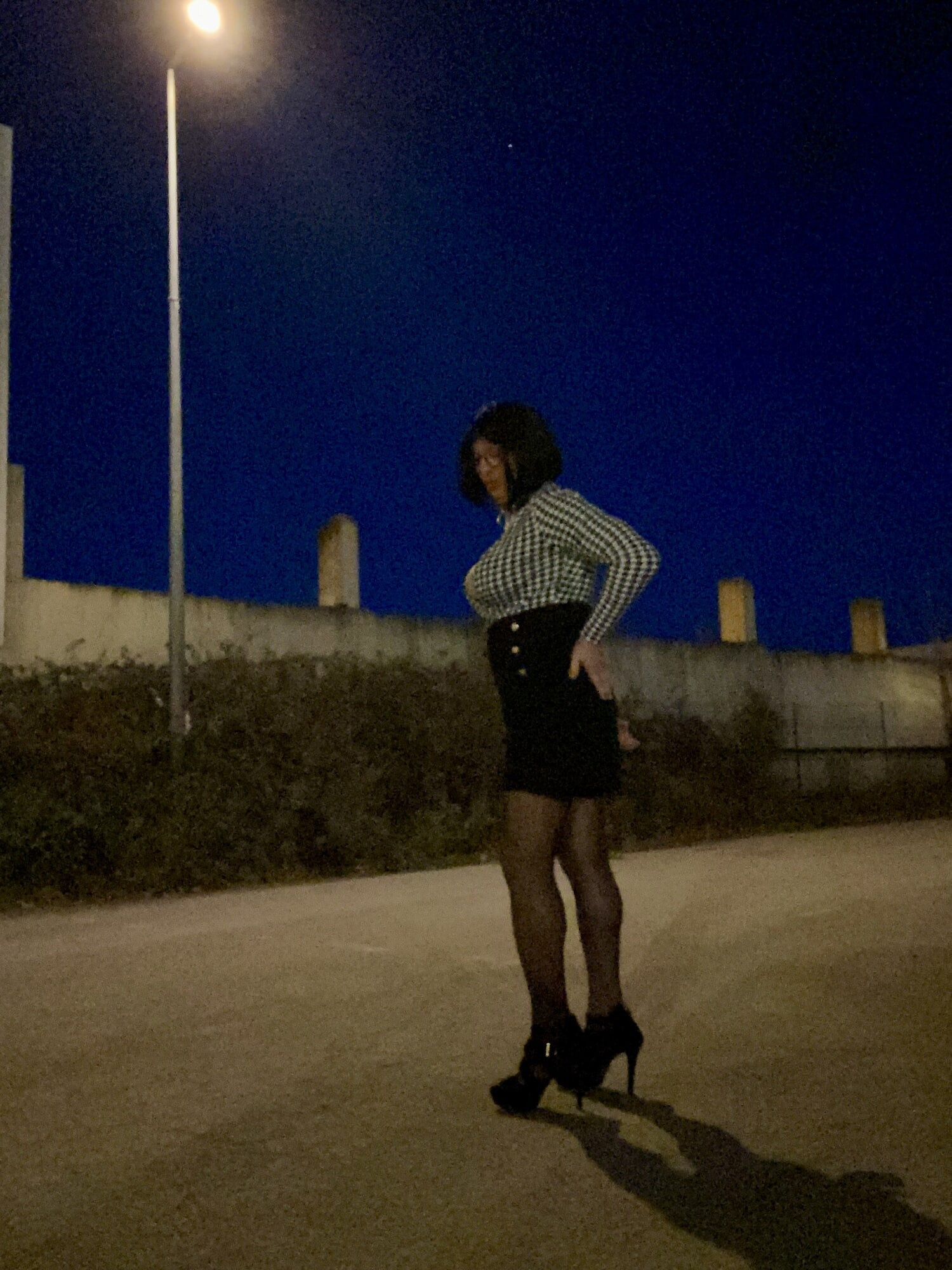 Sandra s’exhibe en pute  #7