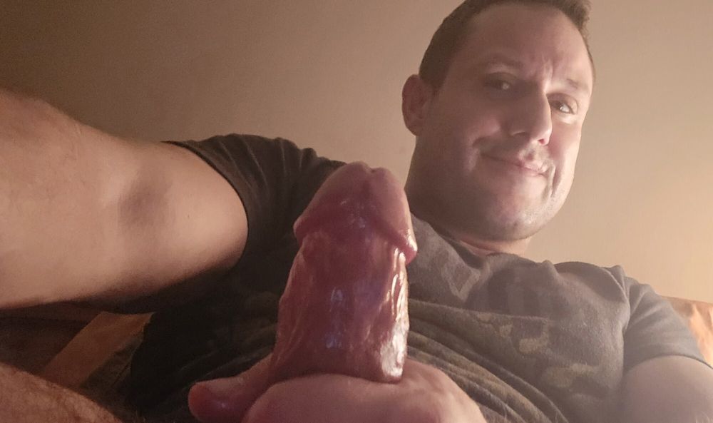 Mark Johnston small penis pics and selfies #7