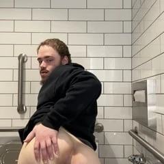 Sexy Ass Vanilla Biscuit Bitch Needs BBC