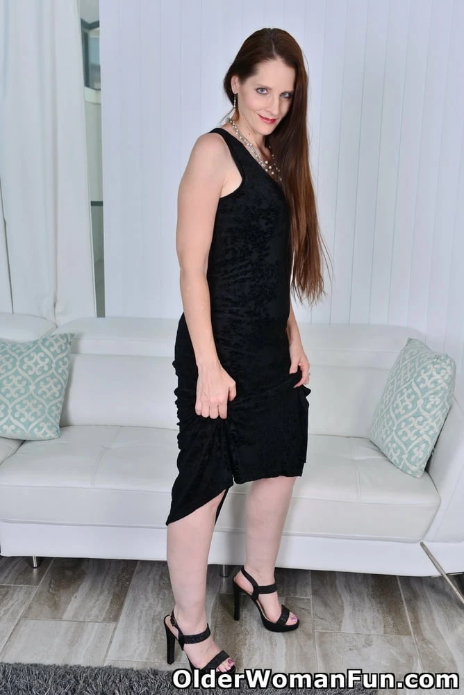 Dressed to undressed from OlderWomanFun #26