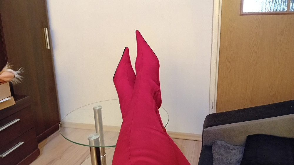 Crossdresser In Sexy Red Suede Pointed Toe High Heels Boots #8