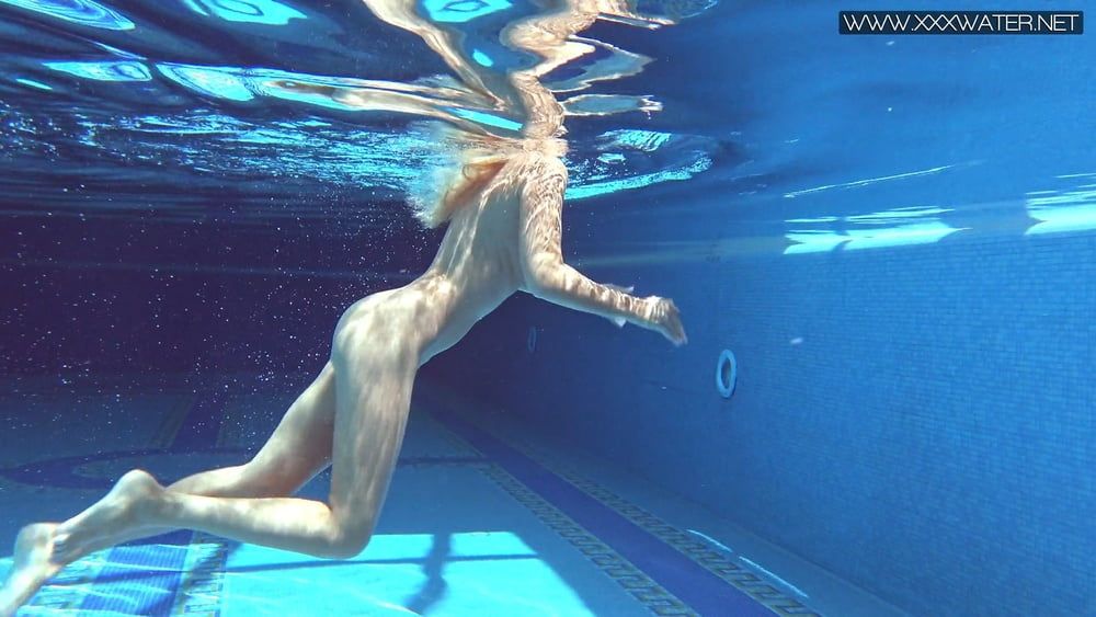  Mary Kalisy Pt.1 Underwater Swimming Pool Erotics #16
