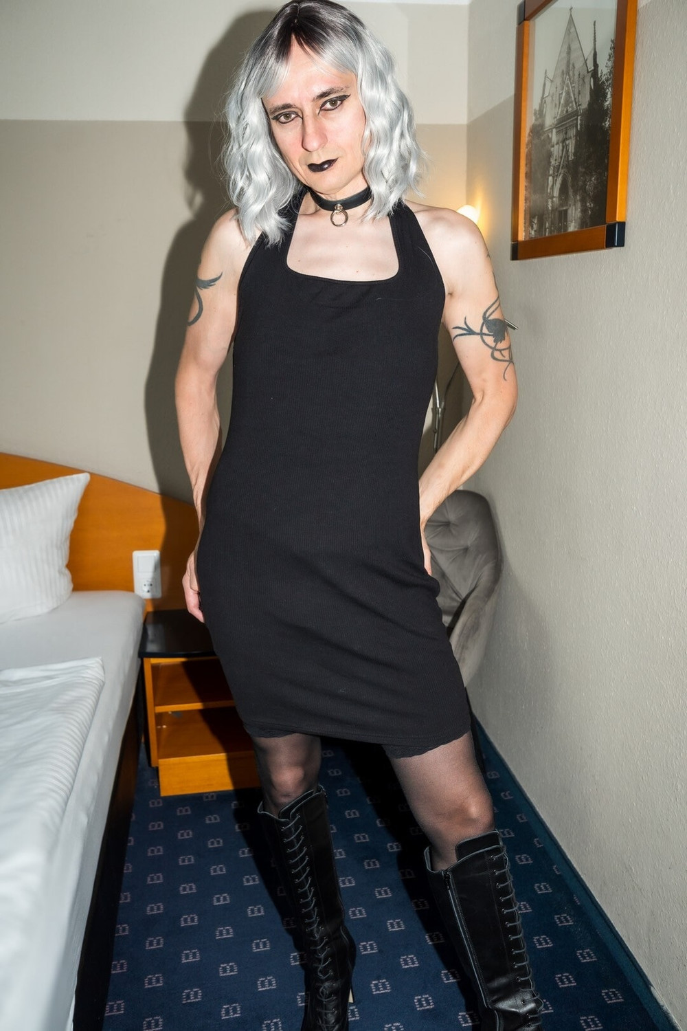 Lara Dark #6
