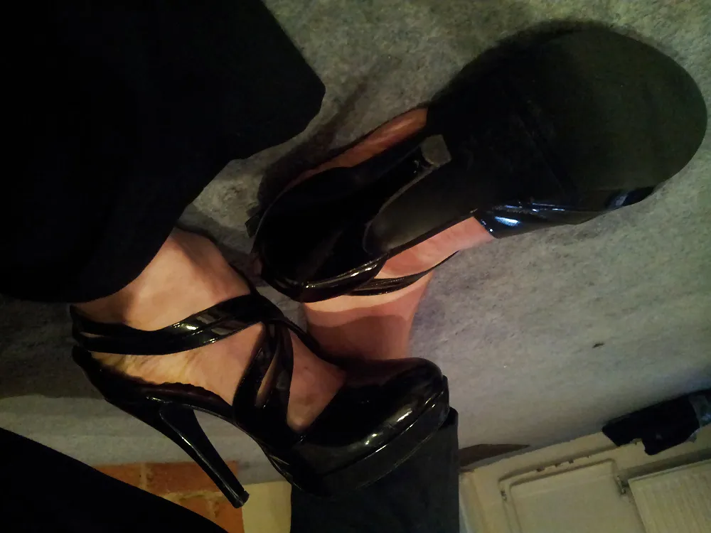 Black platforms #2