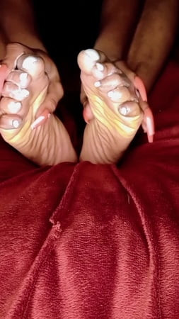 รองเท้าส้นสูง 