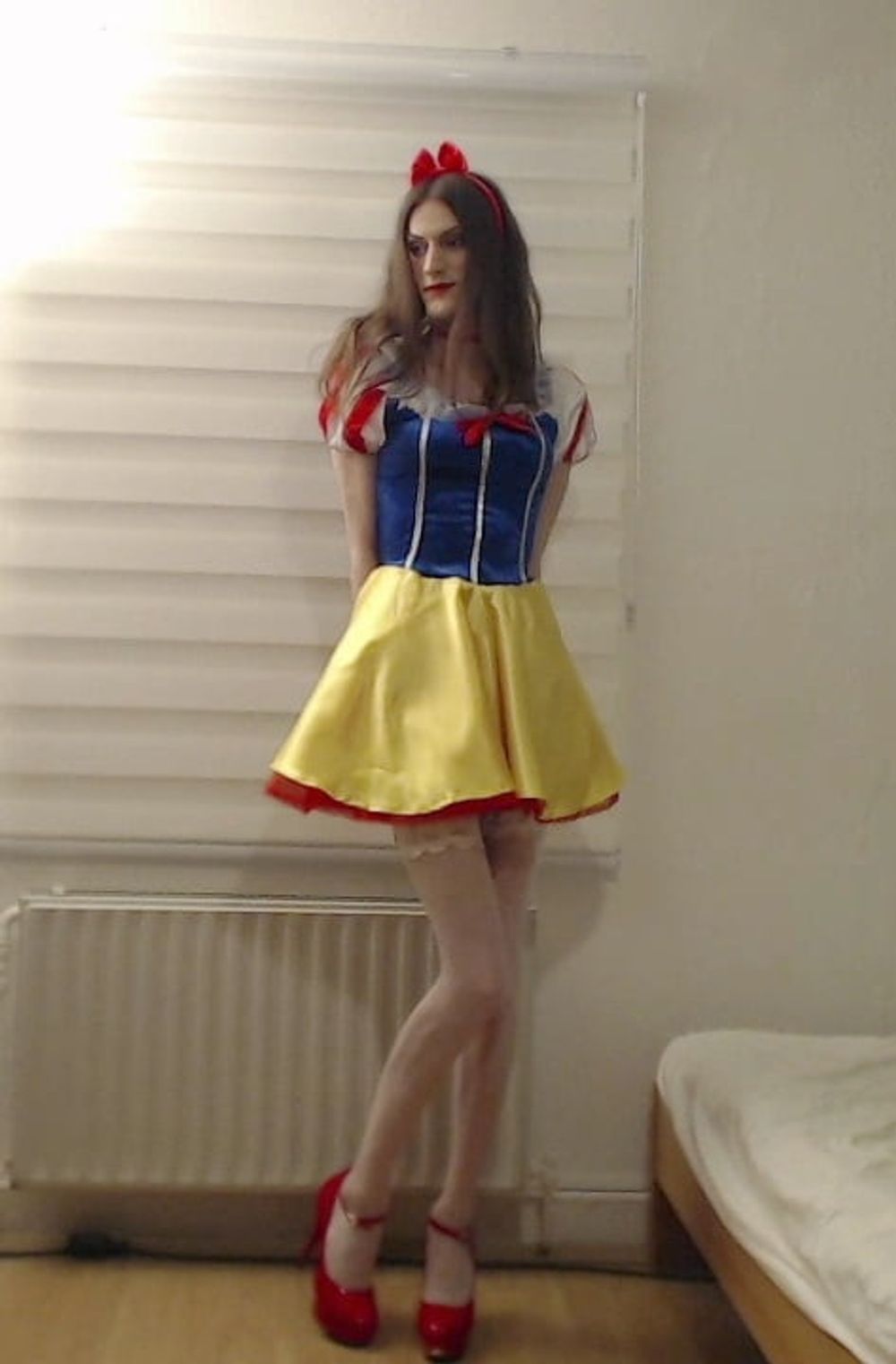 naughty snow white (schneewittchen) fantasy cosplay gallery #15