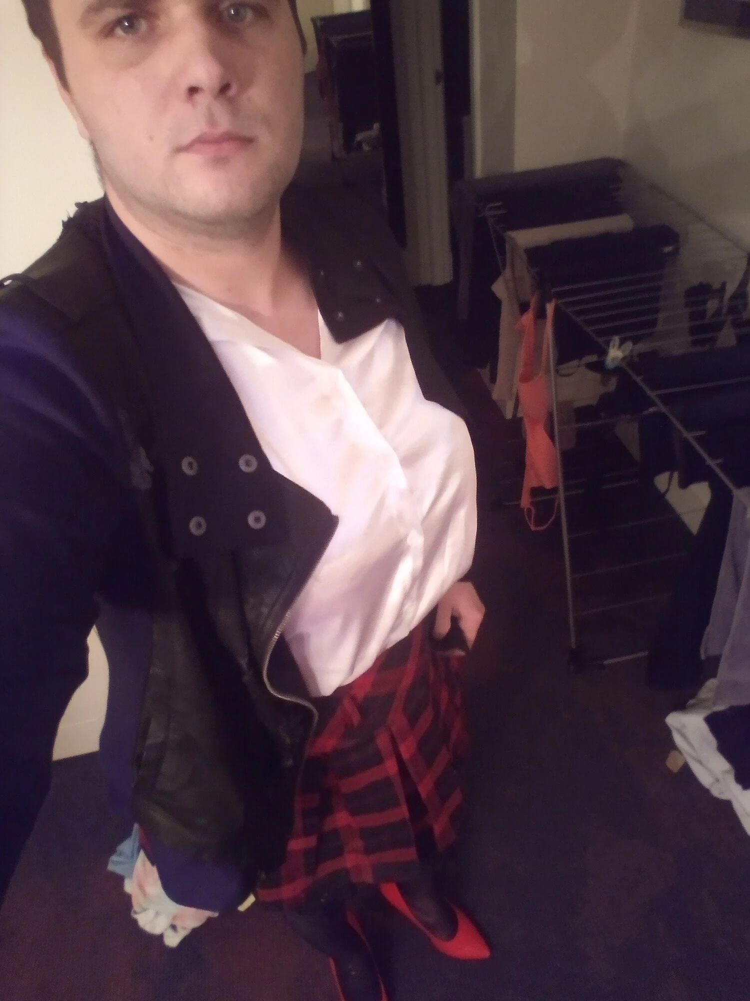 Dutch satin sissy faggot 