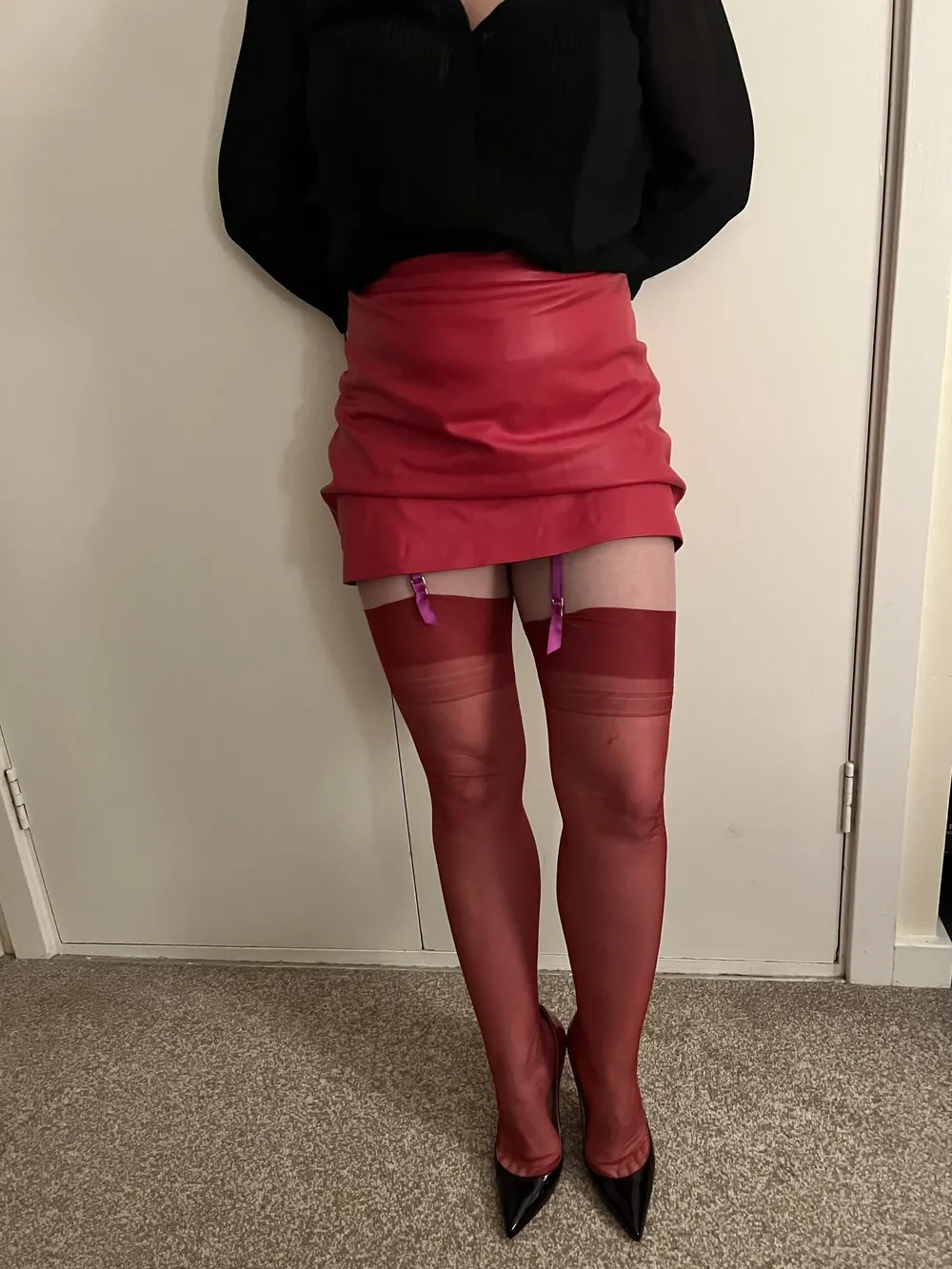 MILF dressed in stockings and skirt for night out #9