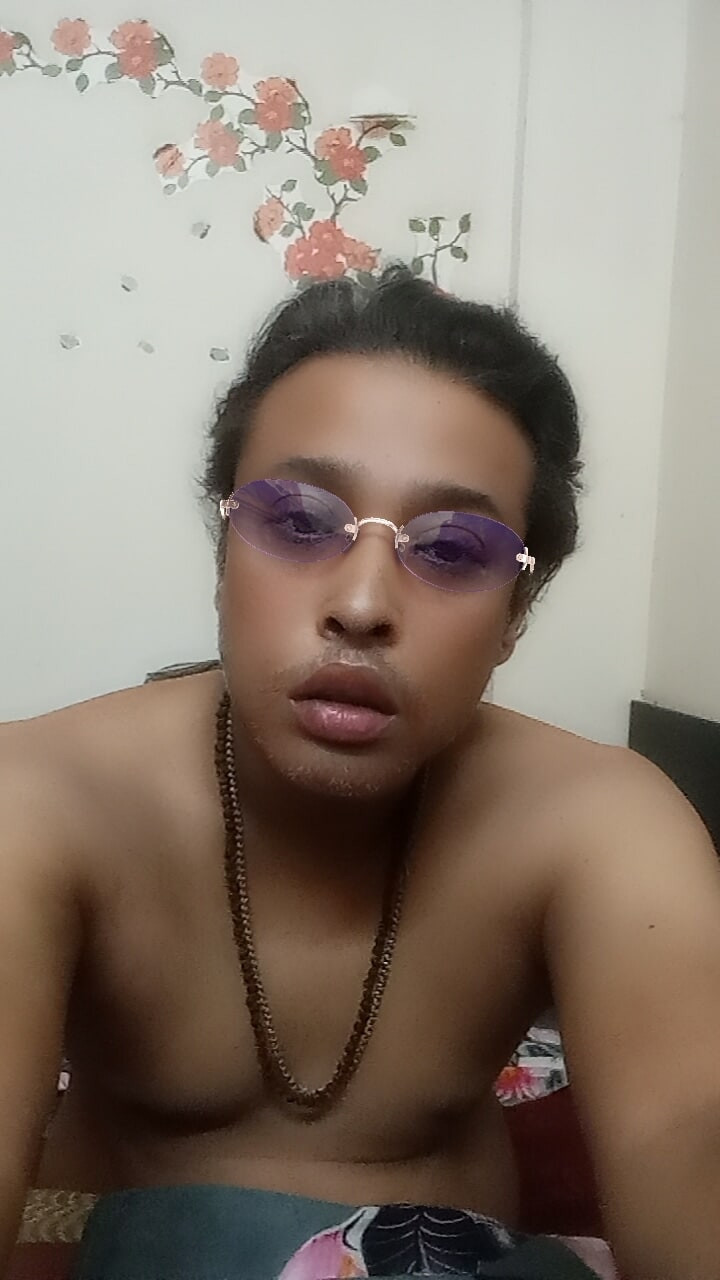 Make some noise for the desi boy #6