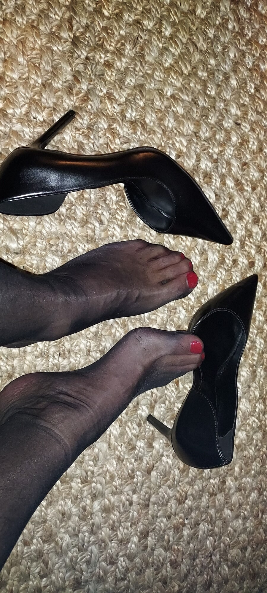 'Tis the season for shoes and stockings 🎅 #24