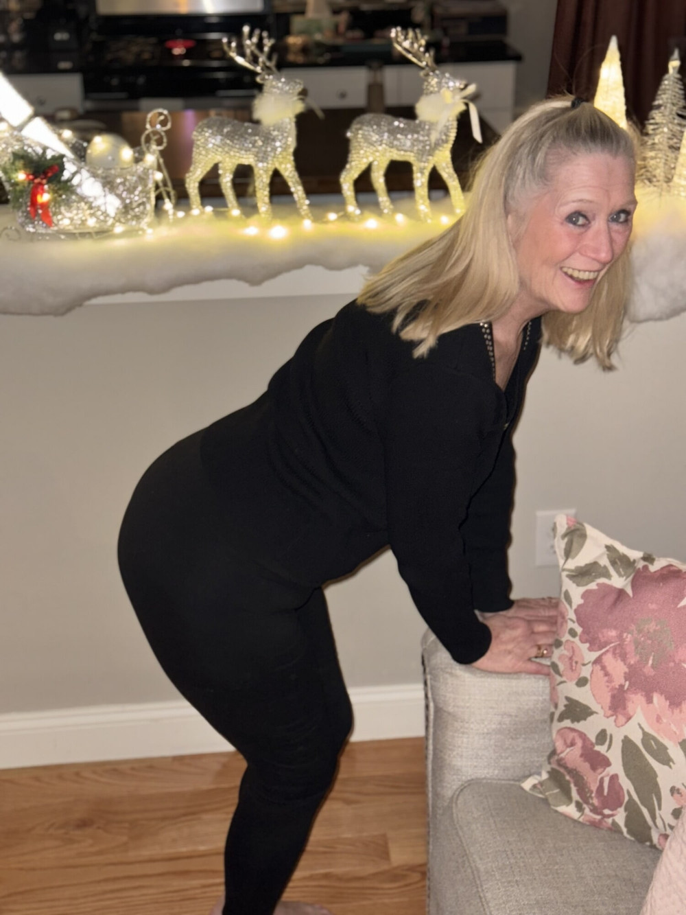 Very Old GILF in Pink Panties #37 Free Photo Shoot  #18