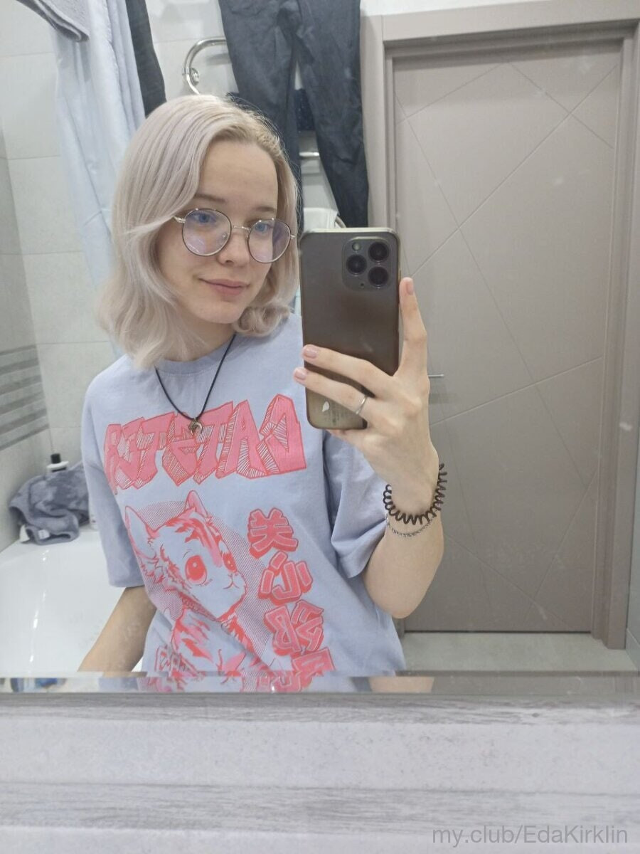 Charliе Free Photos #18