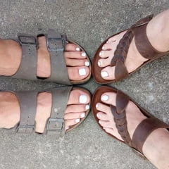 Foer Sandal Lovers 2