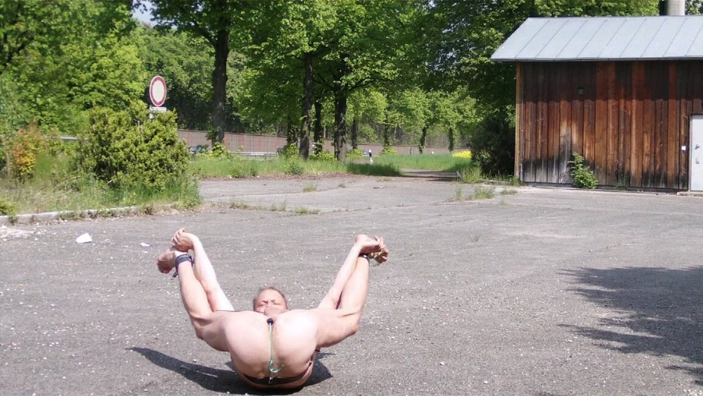 Outdoor maximal kinky perverted Slave Buttplugged