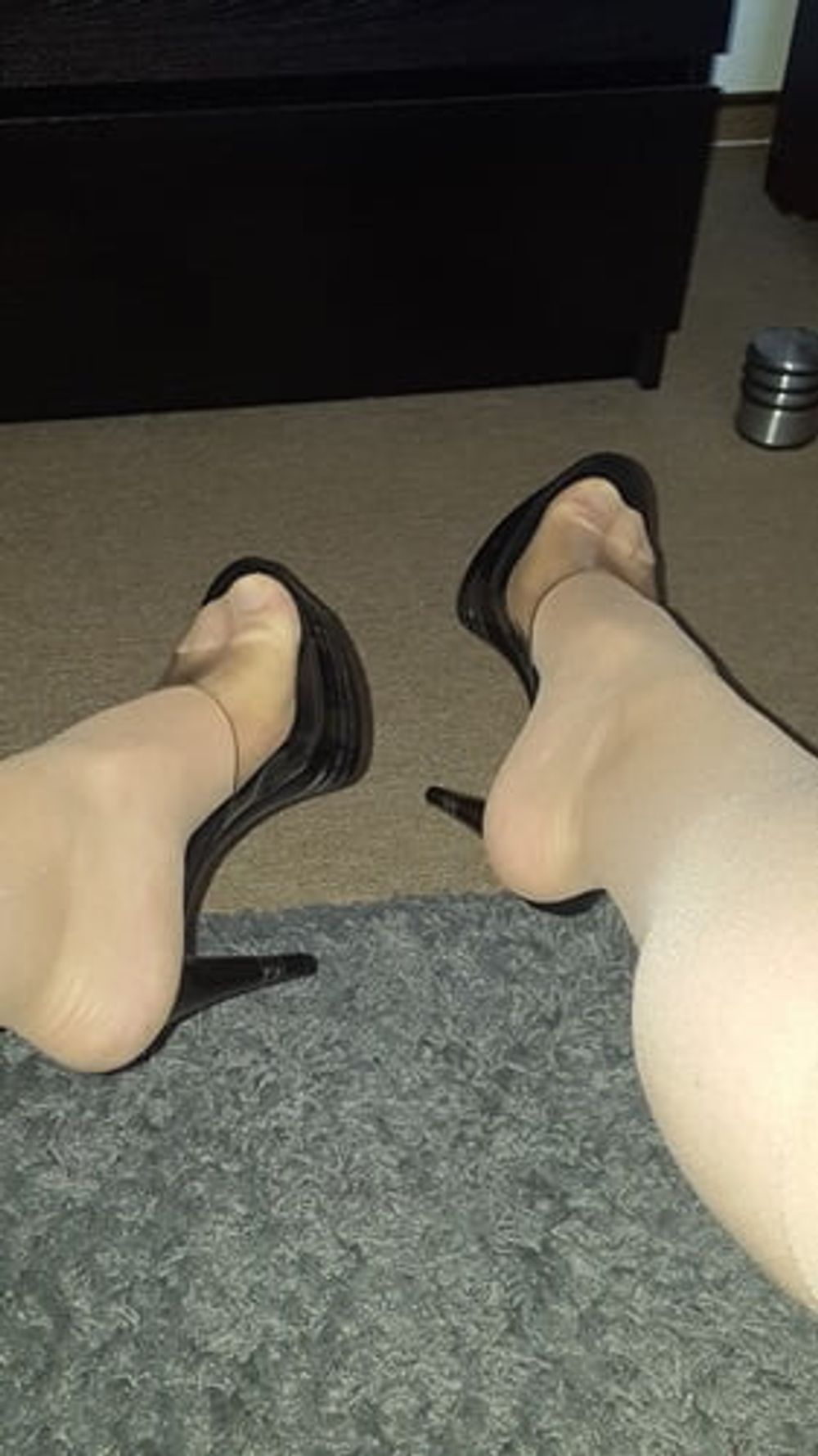 Barefeet ++ High Heels + + Nylons #4