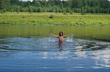 nude playing in volga river         