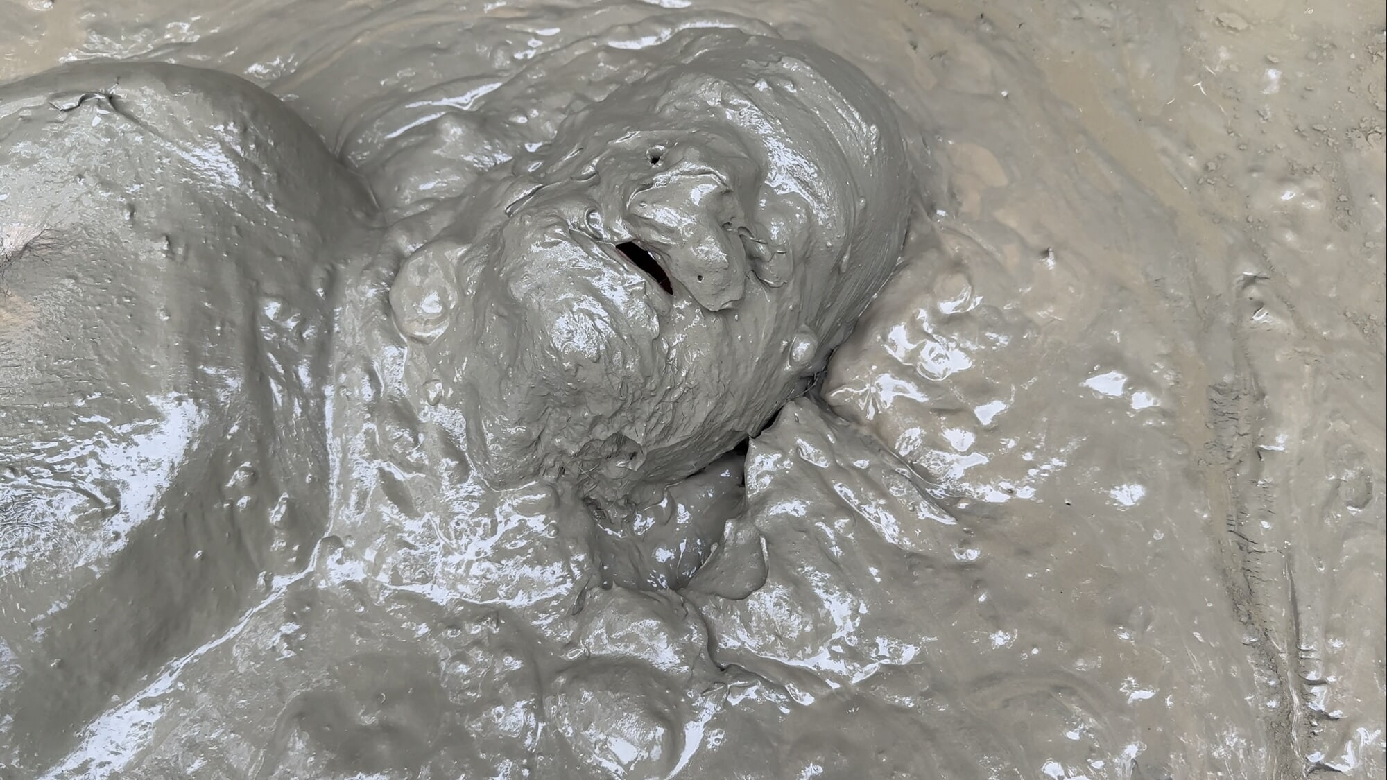 SHOT : MUD BONDAGE
